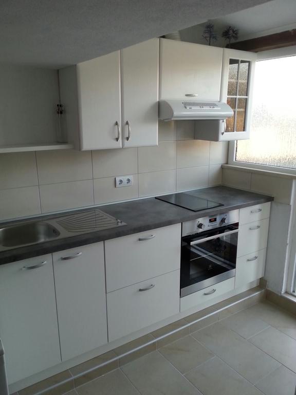 Apartments Martina Тисно Екстериор снимка